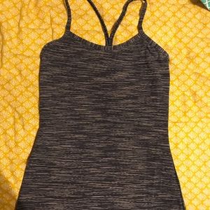 Lululemon y tank size 4